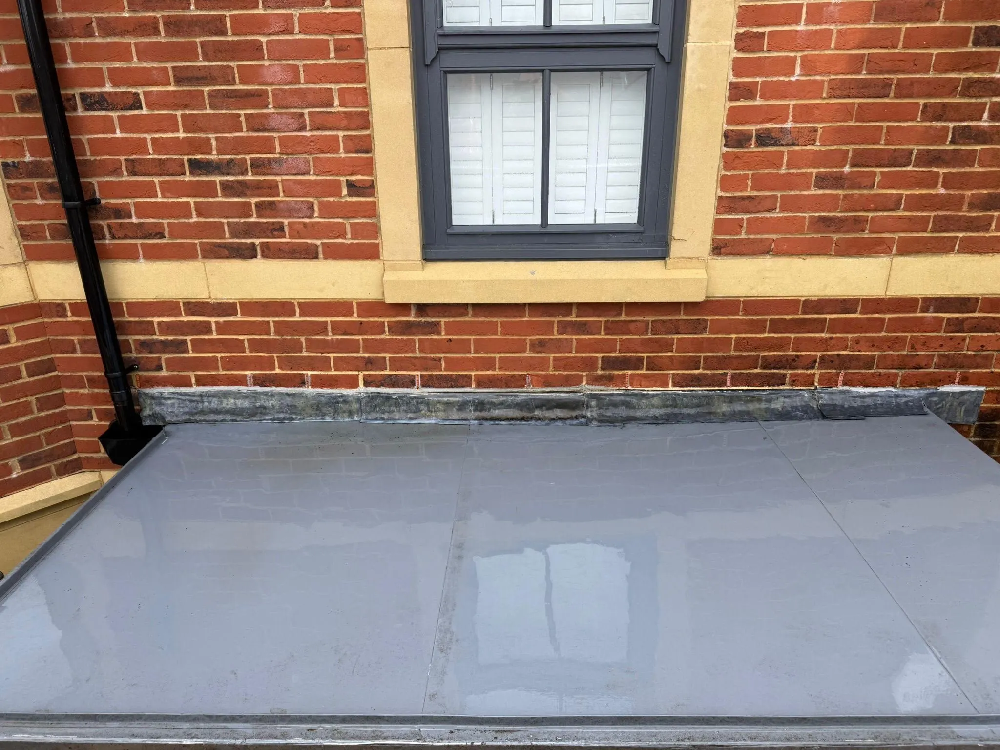 After: Garden room exterior cleaned with DOFF system